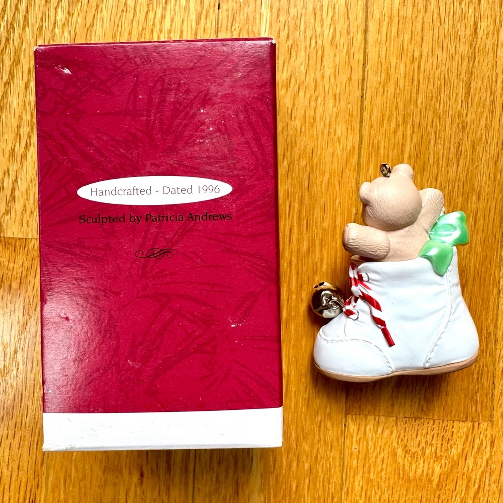 Hallmark Keepsake Ornament Baby’s First Christmas 1996 - Picture 2 of 7
